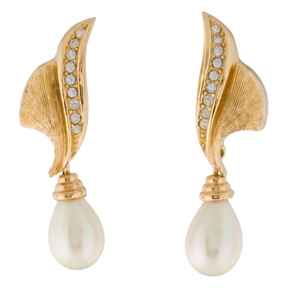 CHRISTIAN DIOR GOLDEN WINGS W/ CRYSTALS AND LONG TEARDROP FAUX PERL EARRINGS 30 - Picture 1 of 6